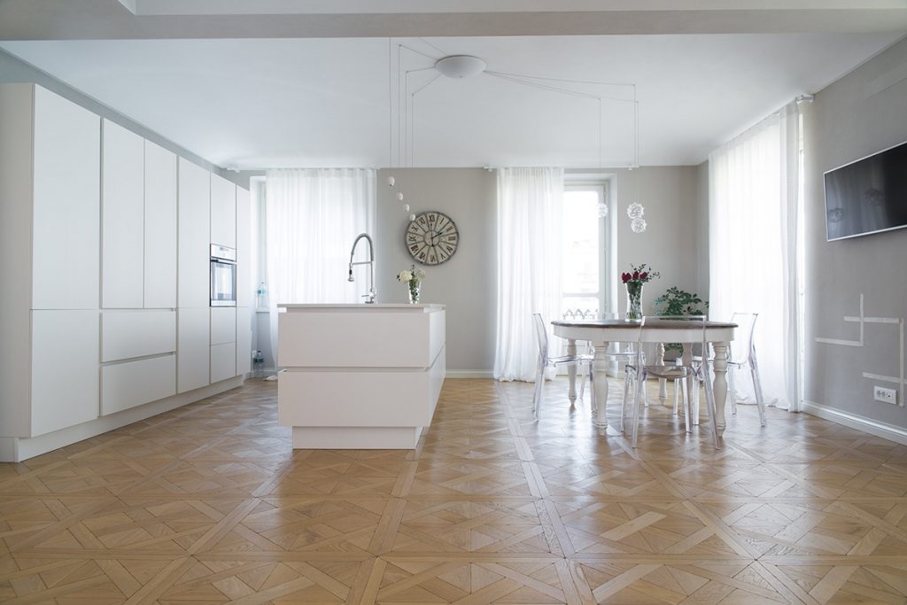 Parquet chiaro o scuro?